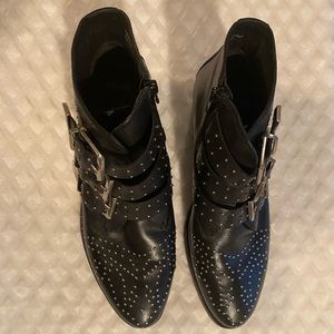 Studded black leather Zelle booties by Diba size 7